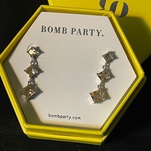 She’s a Go Getter Earrings